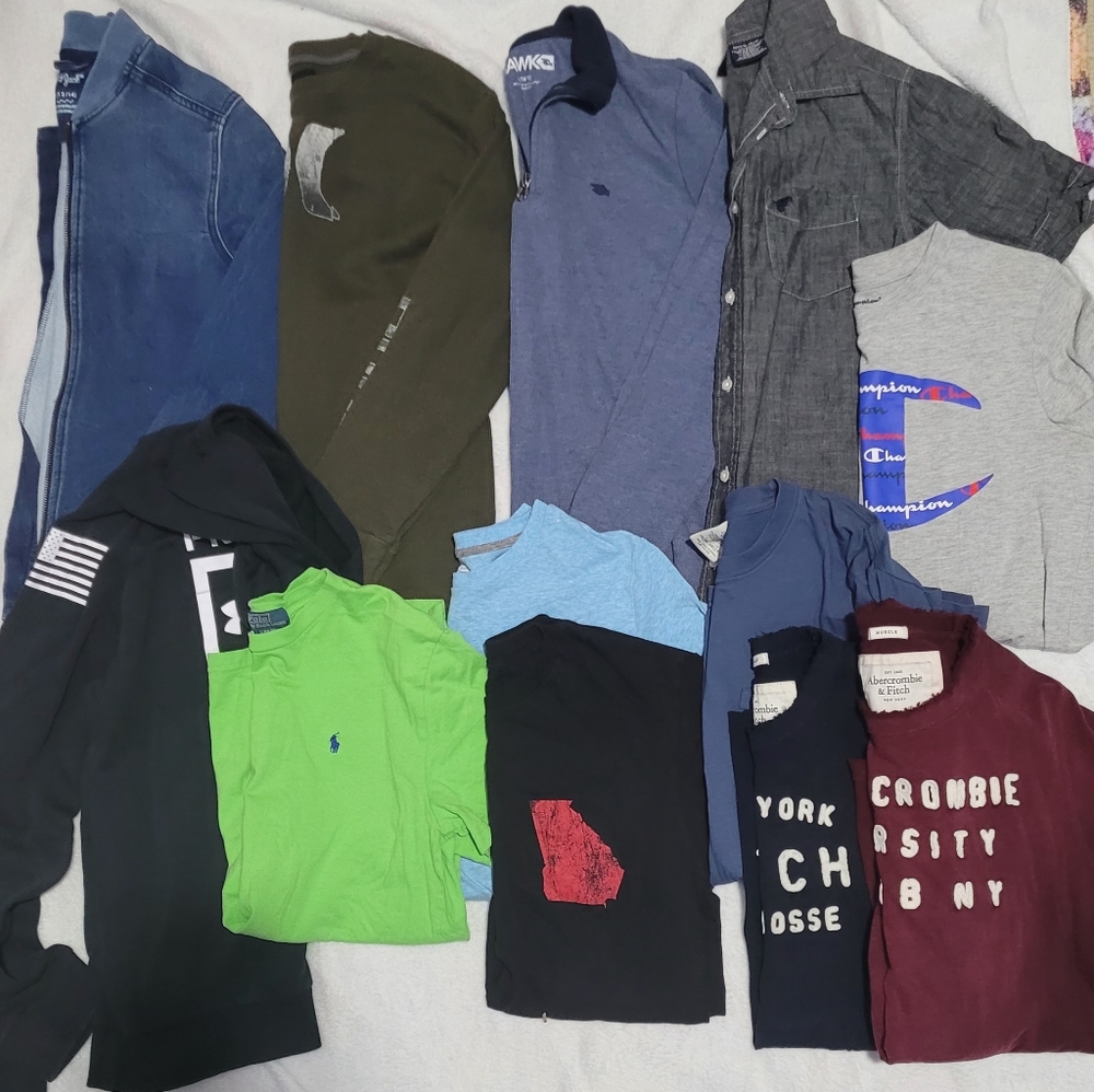 Bundle of Boys clothes. Tops and Bottoms Size 14/16.